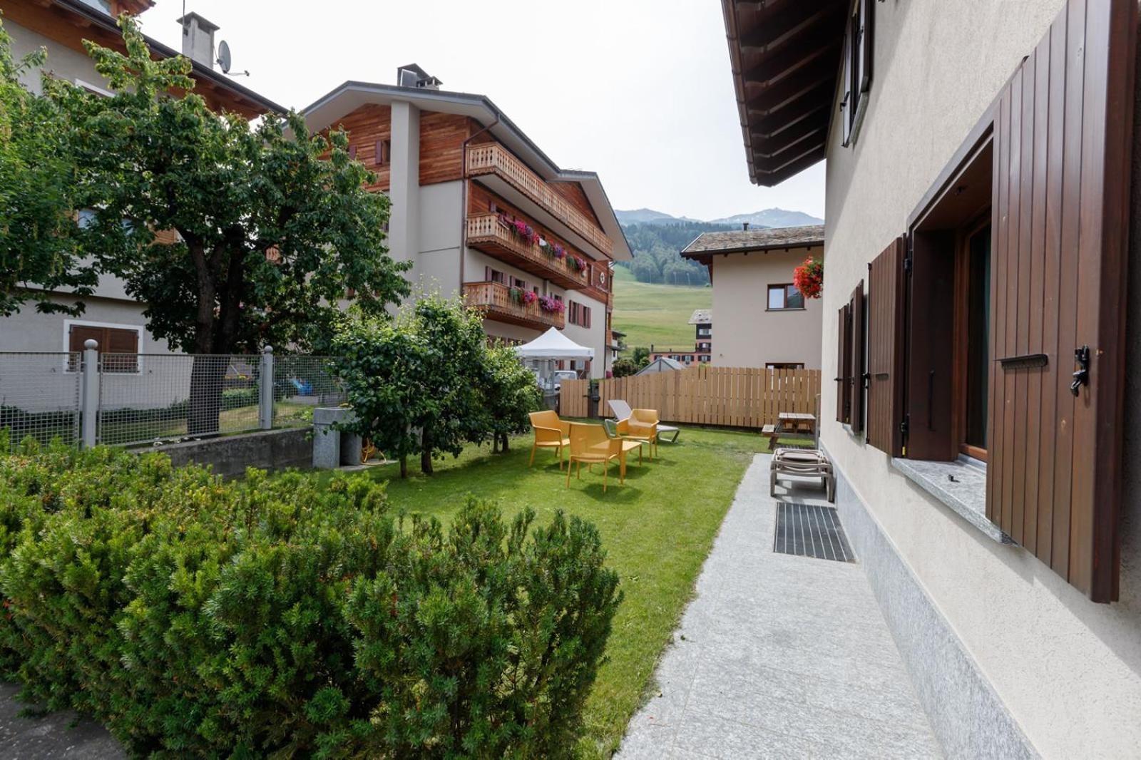 Chalet Silvi Residence บอร์มิโอ ภายนอก รูปภาพ