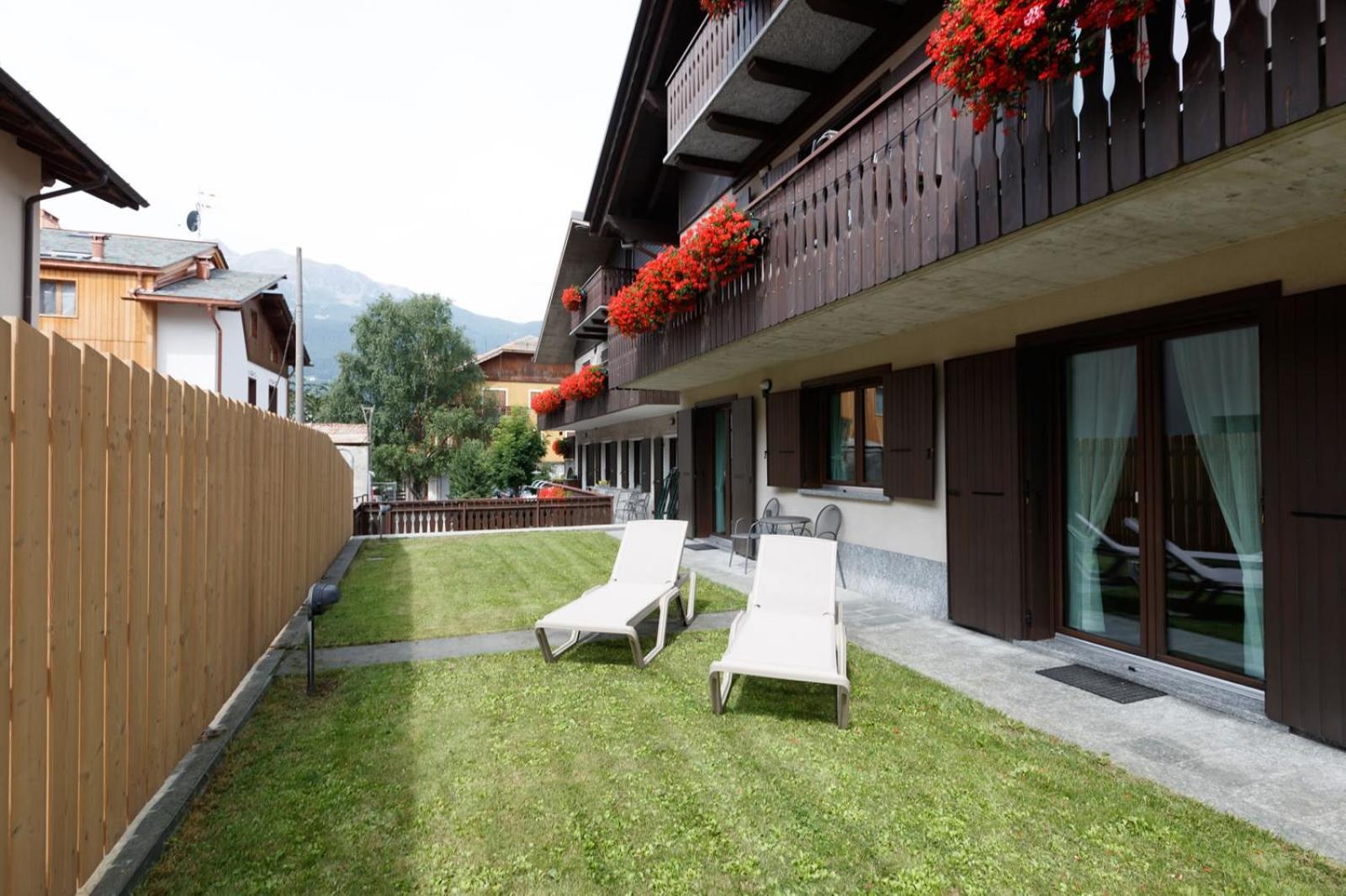 Chalet Silvi Residence บอร์มิโอ ภายนอก รูปภาพ